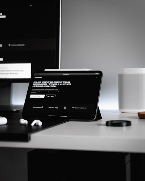 Designing a Traditional Auction Site